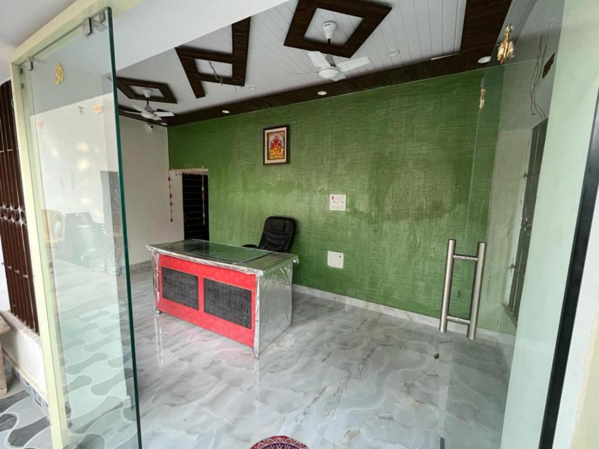 Hotel Goroomgo Banaras Residency
