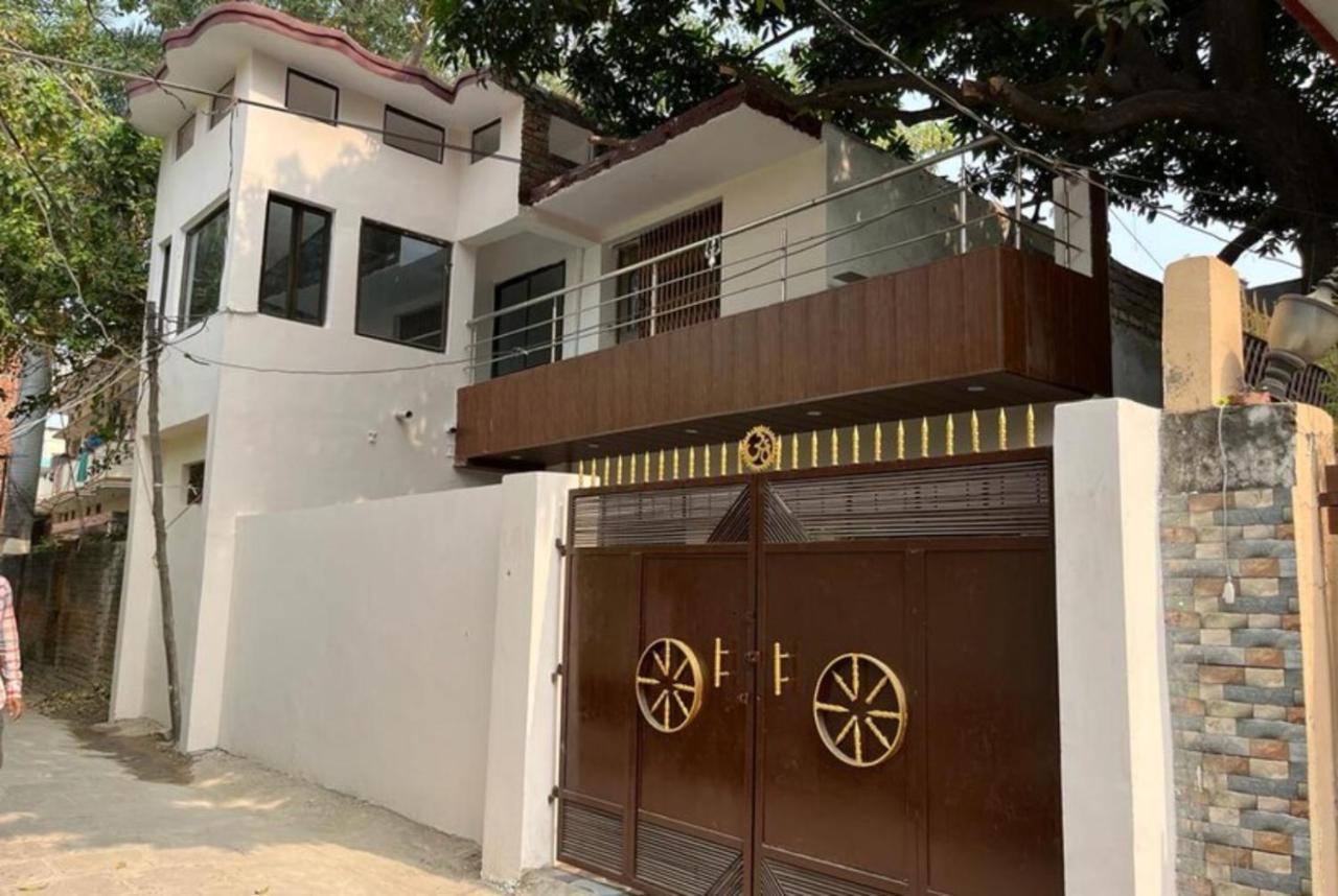 Hotel Goroomgo Banaras Residency 3*